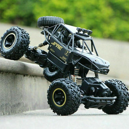 Rock Crawler Metal Remote Control Rechargeable Drift Car
